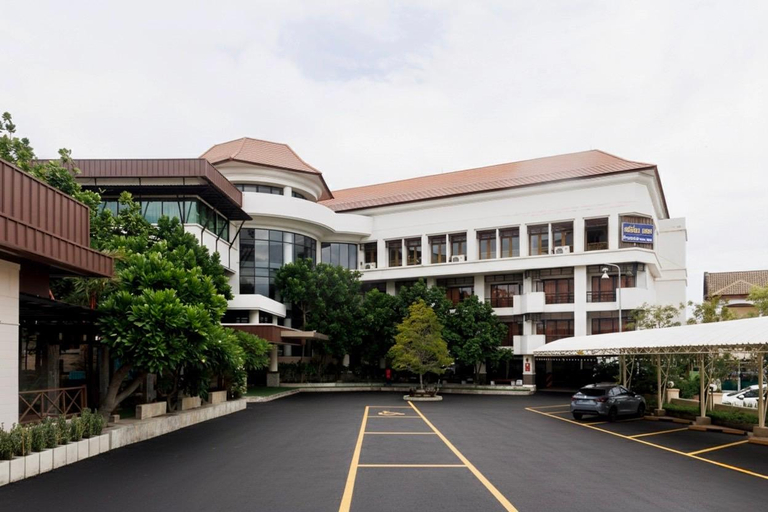Exterior & Views 2, Central Place Hotel, Muang Samut Sakhon