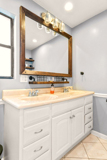 Bathroom 3, Boutique Beach Retreat, Pinellas