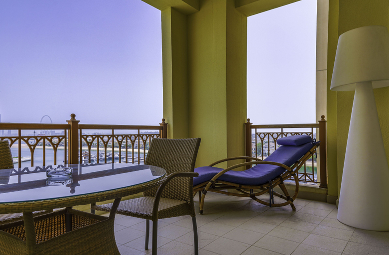 Others 4, Maison Privee - Modern and Airy 2BR in Palm Jumeirah, Dubai