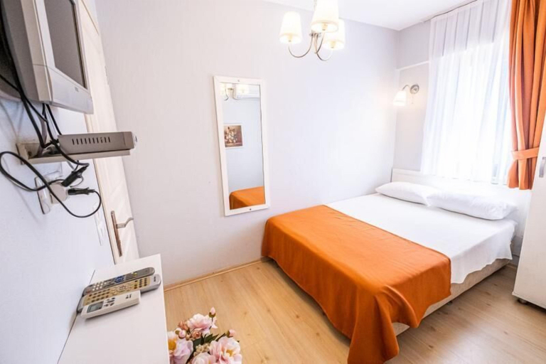 Others 4, Heredot Otel, Bozcaada
