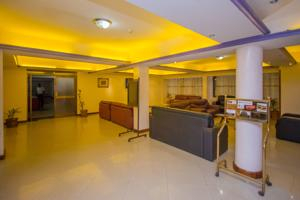 Others 3, Holiday Express Hotel, Kampala