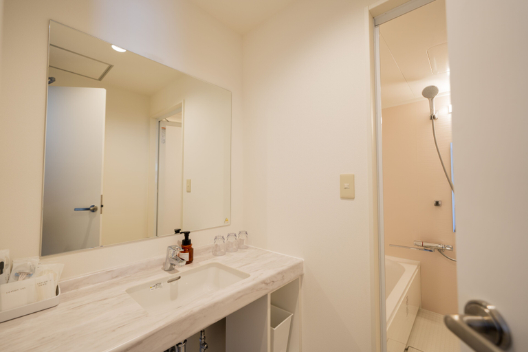 Bathroom 3, Hotel Reborn Nopporo, Ebetsu