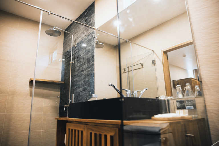 Bathroom 4, Zee Luxury Boutique Hotel, Ko Phangan