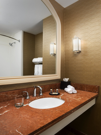 Bathroom, Sheraton Crescent Hotel, Maricopa