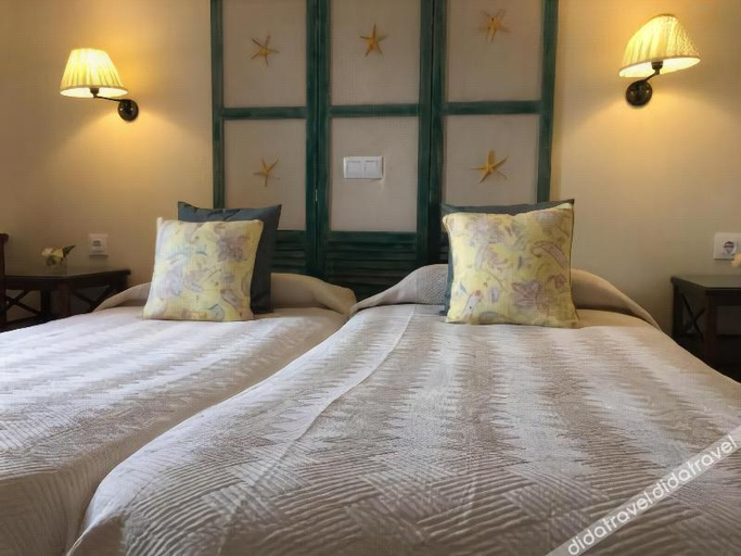 Bedroom 2, Hotel Cap dOr - Children Only from 15 Years Old, Girona