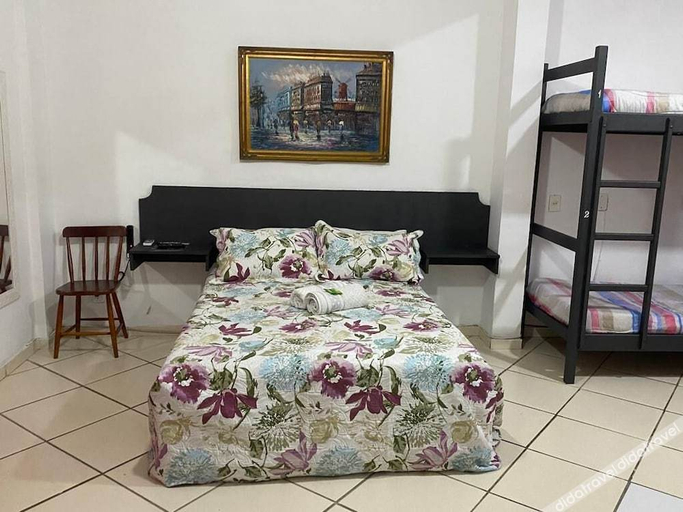 Bedroom 3, Ipanema Club Hostel, Rio de Janeiro