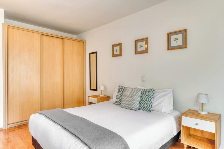 Room 2, Centric 2 BR Condo - Roma - Rio de Janeiro Park, Mexico City