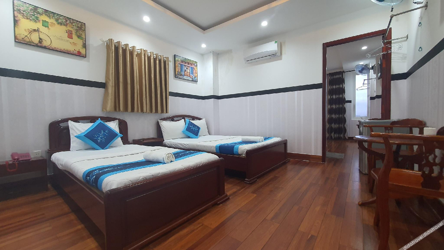 Bedroom 4, Lam Sơn Hotel , District 11
