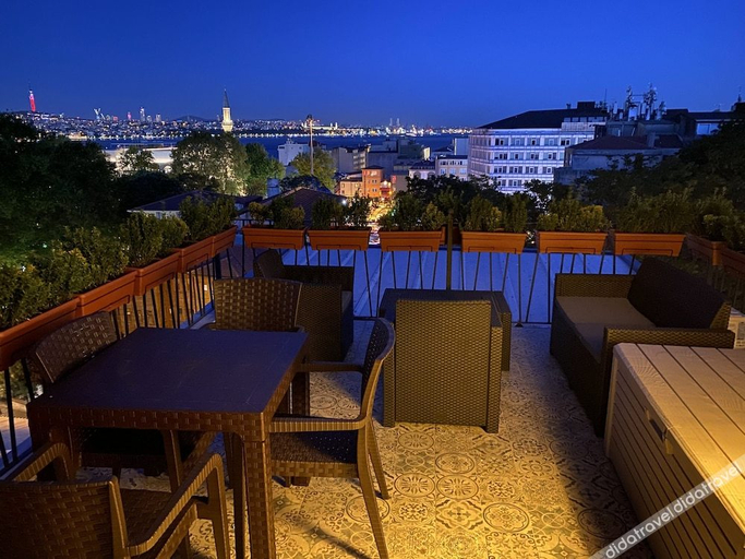Others 2, Galata VAV Suites, Beyoğlu