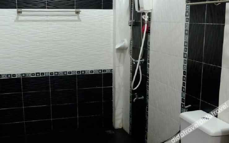 Bathroom 3, PT House Resort, Muang Rayong