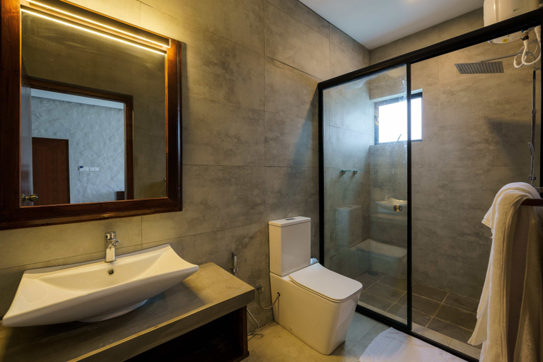 Bathroom 4, Grand Beragala Boutique Resort, Hildummulla