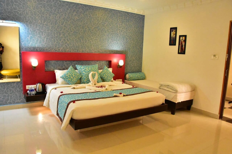 Room 3, Ags Holiday Resorts, Vellore