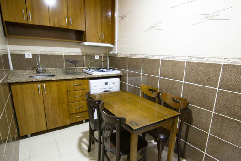 Others 5, Elpida Boutique, Fatih