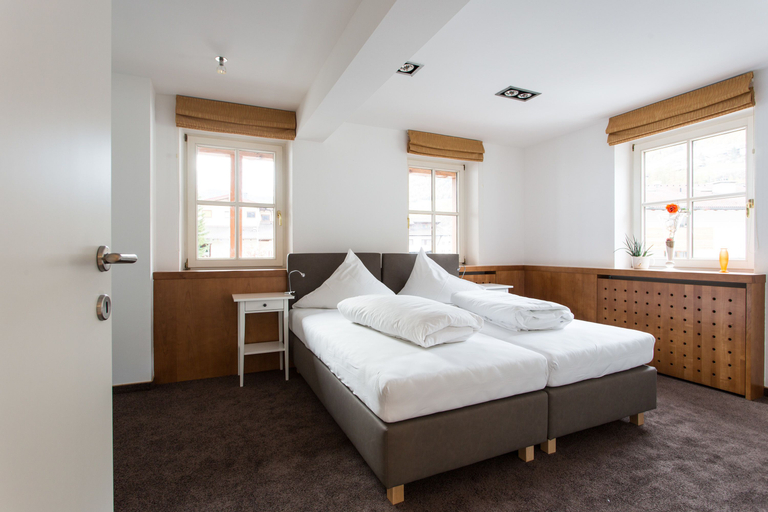 Others 3, Hotel Das Zentrum, Imst