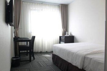 Others 5, Sakura Hotel 2, Cầu Giấy