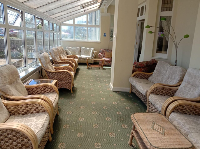 Others 5, Bonair Hotel, Torbay