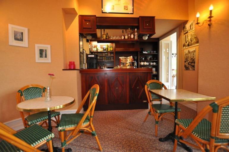 Food & Drinks 5, BRIT HOTEL CONFORT BAGNOLES NORMANDIE, Orne