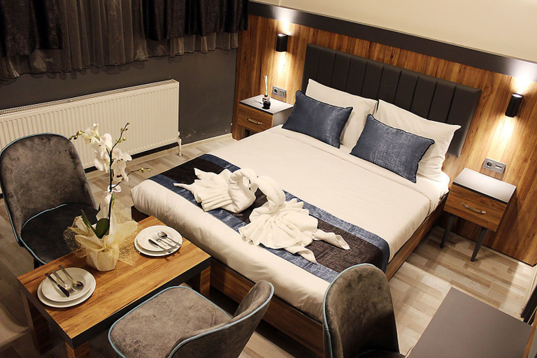 Bedroom 2, La Serena Hotel, Beyoğlu