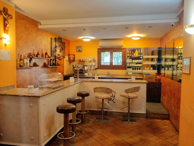 Food & Drinks, Albergo al Gallo, Verona