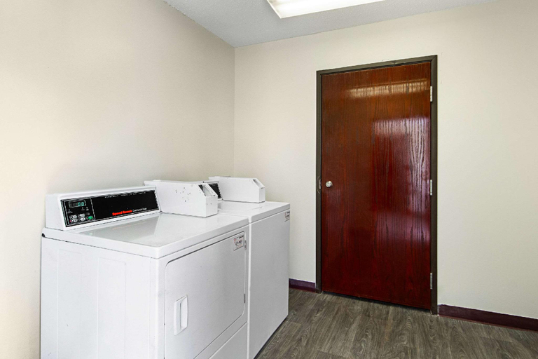 Others 5, Quality Inn Greenville I-30, Hunt