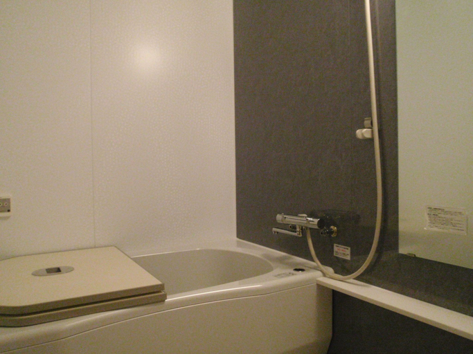 Bathroom 3, Winkel Village, Otaru