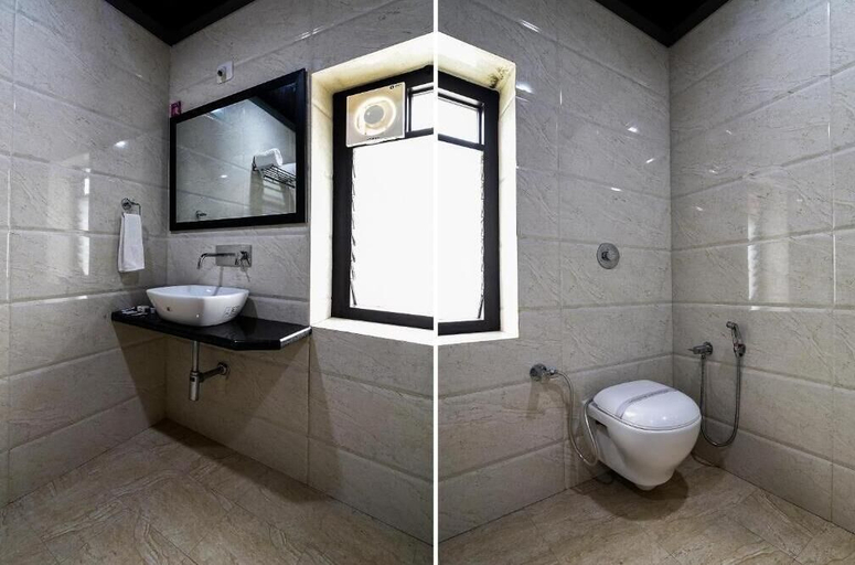 Bathroom 4, Hotel Agroha, Sirohi