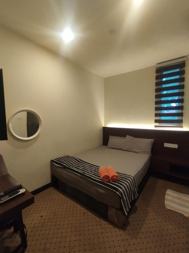 Others 5, B & B 31 Kota Kinabalu, Kota Kinabalu