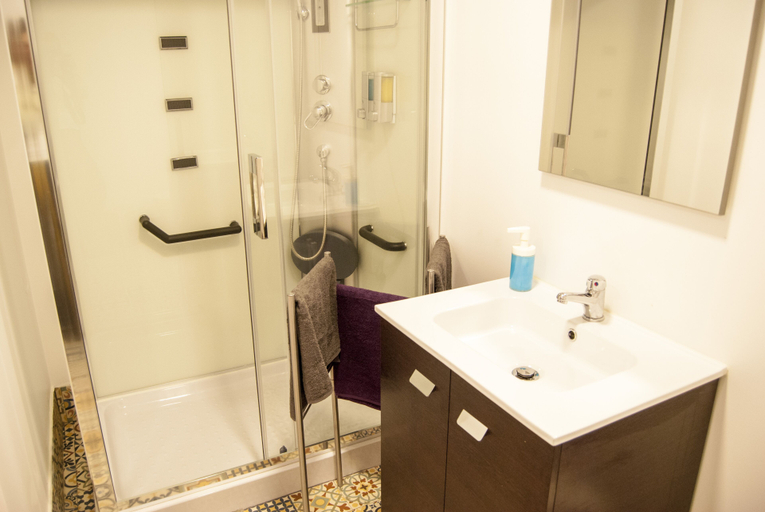 Bathroom 4, Daora Lisbon Apartaments, Lisbon