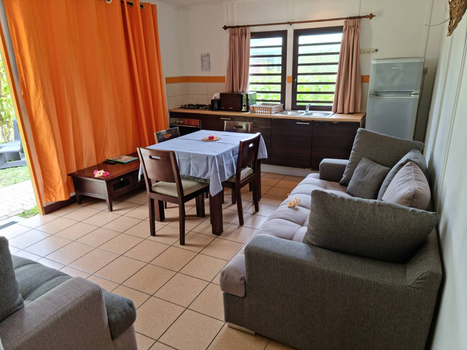 Others 3, Oasis de Kiamu, Lifou