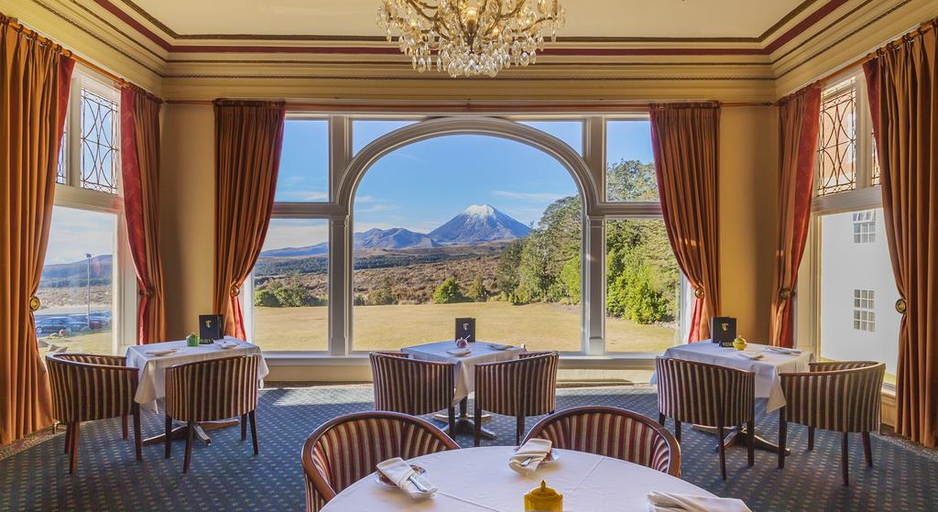Food & Drinks 3, Chateau Tongariro, Ruapehu