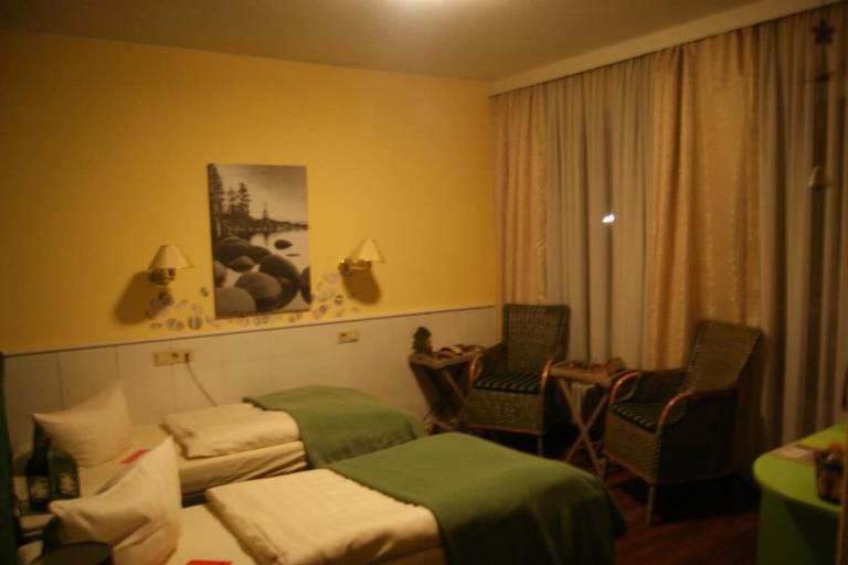 Others 2, Hotel Papendoor, Stormarn