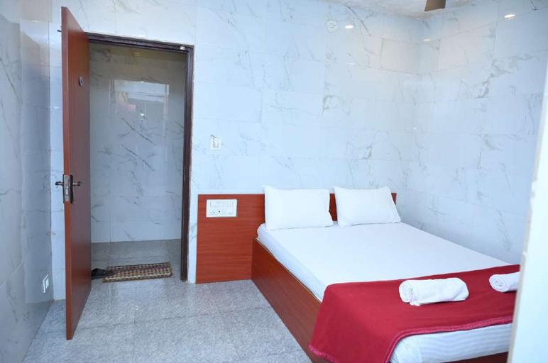 Room 4, Netrani Residency, Uttara Kannada