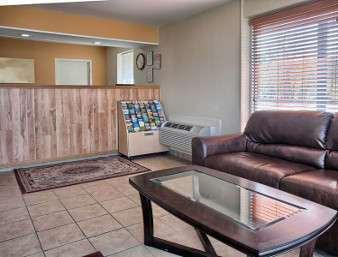 Public Area, Brentwood Inn Richmond South, Chesterfield
