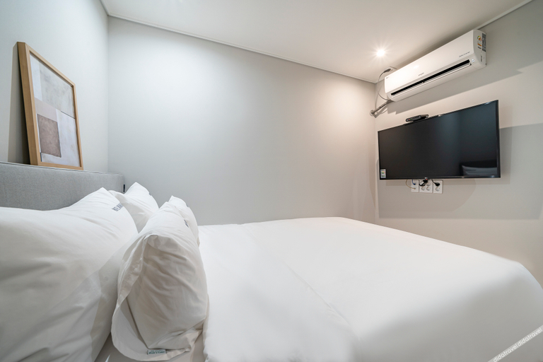 Bedroom 3, Busan Hadan Momulda Hotel, Sasang
