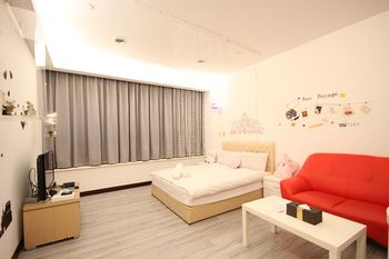 Others 4, 85 Childhood Suite, Kaohsiung
