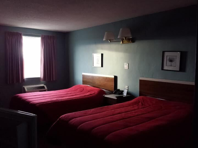 Others 5, Motel Earlton, Timiskaming