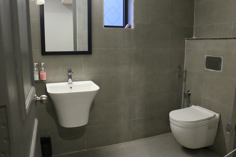 Bathroom, SM Hives, Cuttack