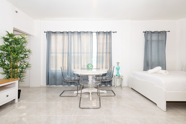 Others 5, OCEAN DRIVE APARTMENTS, Miami-Dade