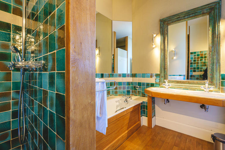 Bathroom 5, Château La Comtesse de Loire & Spa, Maine-et-Loire
