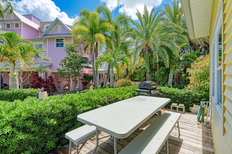 Others 2, AMI Lighthouse Cottage-one Minute Walk To The Beach-keyless Locks, Manatee
