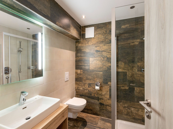 Bathroom 3, Apartment in Wald Near Zillertal Ski Area, Zell am See