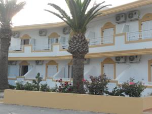 Others 4, Anthoulis Studios, South Aegean