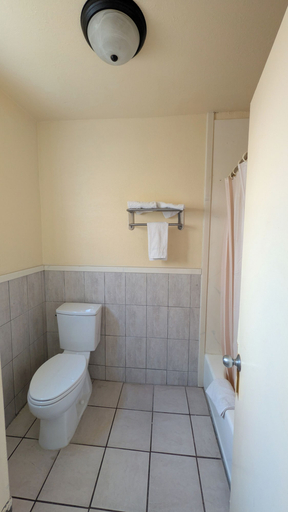 Bathroom 4, Cloud 9 Motel Cypress Buena Park, Orange