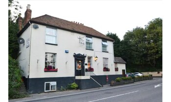 Others 5, The Old Alma, Kent