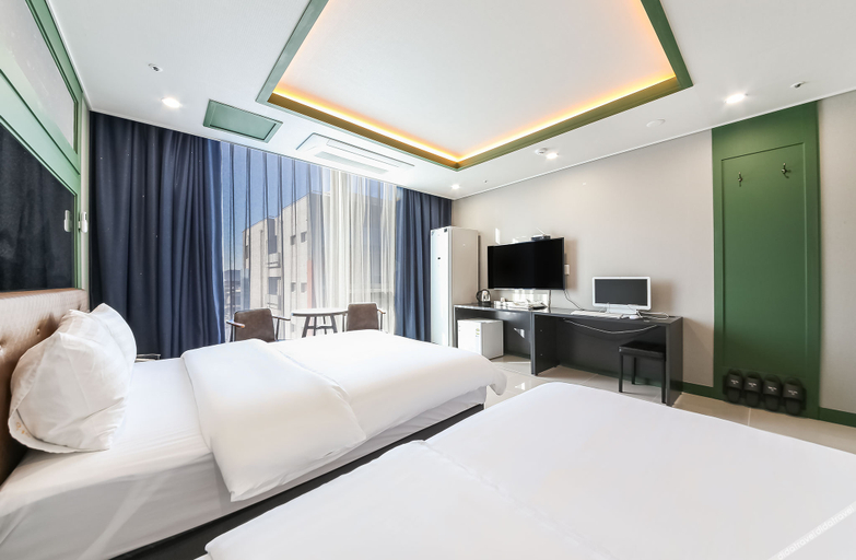 Bedroom 3, Naju Laon Palace Hotel, Naju