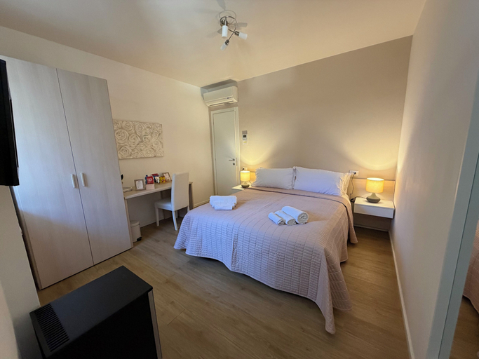 Bedroom 4, Corte Al Lago, Brescia