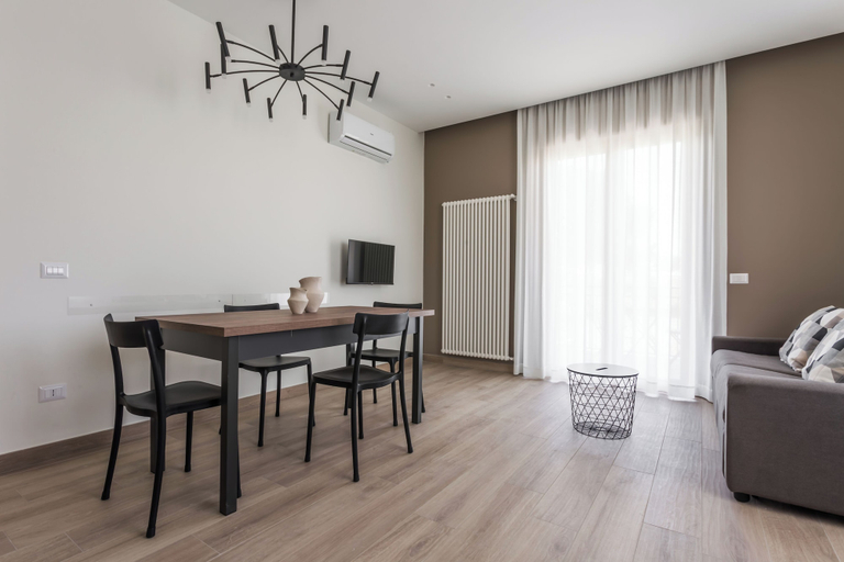 Others 5, Residenze Vesuviane - Pompei, Napoli