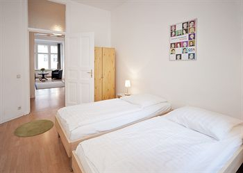 Others 4, Old Town Apartments, Berlin