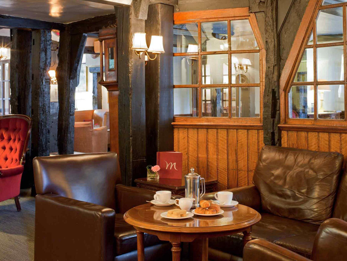 Others 5, White Horse Hotel, Surrey