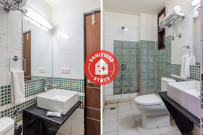 Bathroom, Hotel O Mohit Regency, Bhopal